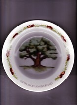 Fifth Avon Anniversary Collector Plate - $4.94