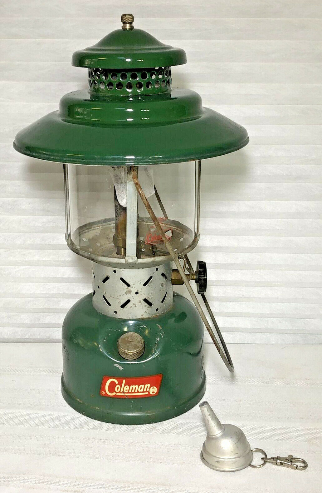 VINTAGE 1965 COLEMAN CAMPING LANTERN 220 F 228F