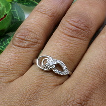 Süß Massiv Echt 925 Sterlingsilber Weiß Cz Damen Finger Ring - $18.39