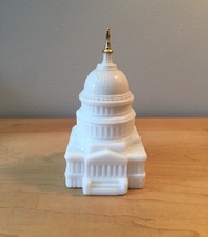 70s Avon US Capitol Building after shave bottle with gold top (Wild Country)