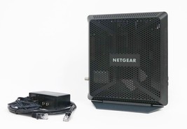 NETGEAR Nighthawk C7000v2 AC1900  Wi-Fi Cable Modem Router  image 1