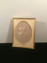 Vintage 40s gold ornate 6 1/2" x 8 1/2" frame with gold edged oval mat  image 1