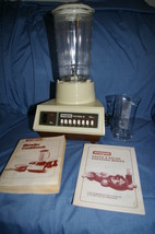 Waring Under Cabinet Space Saver Vortex Blender and Electric Can Opener  VB900-8