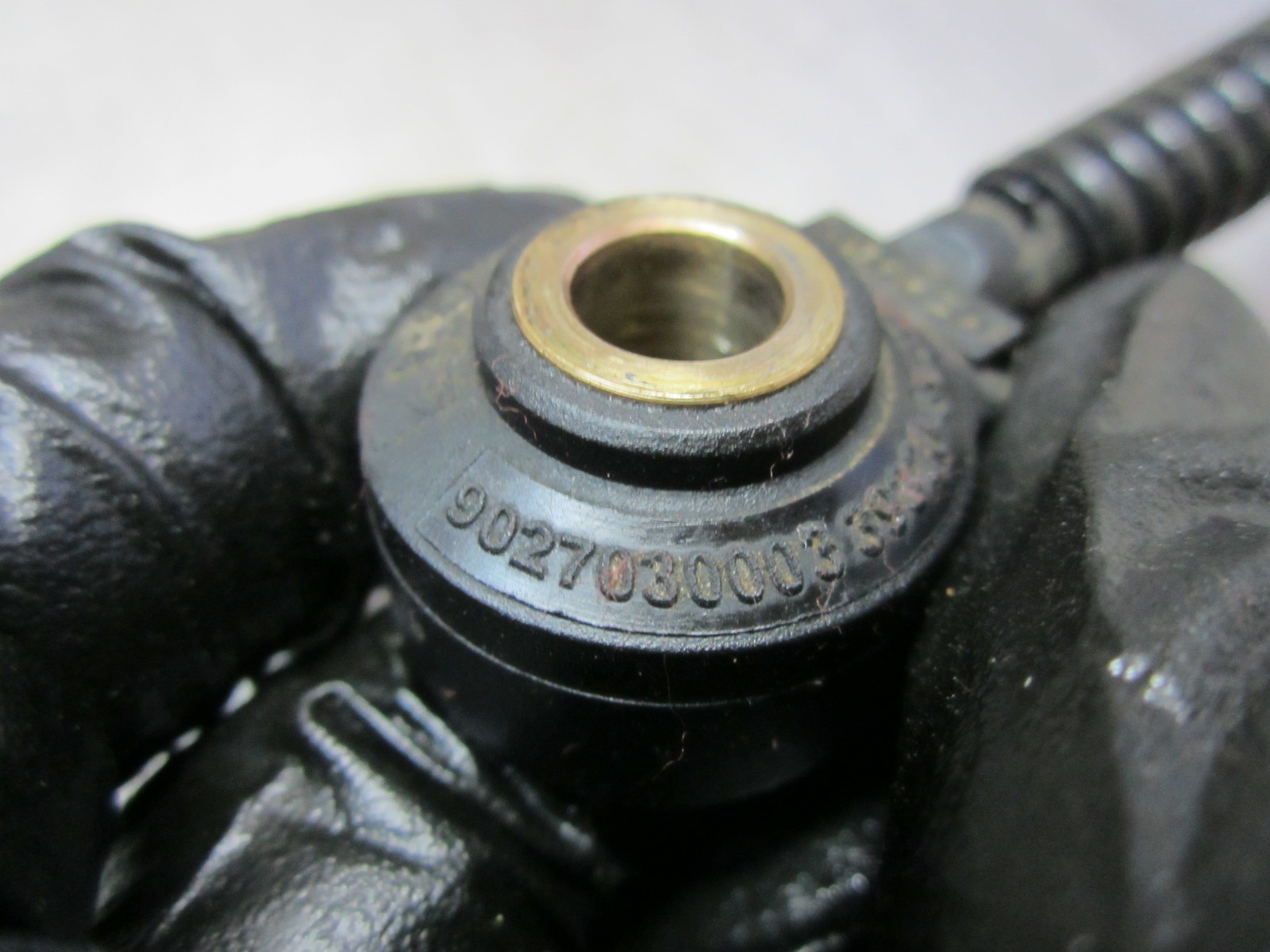 Knock Detonation Sensor From 2011 Kia Sorento EX 3.5 393203C300