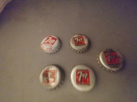 5-- Twist off 7up Bottle Caps (one for King Size) - $12.50