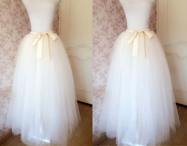 6 Layered IVORY Tulle Skirt Bridal Tulle Skirt Plus Size Wedding Skirt Separate