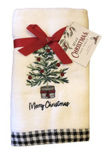 Christmas Tree Fingertip Towels Embroidered Holiday Set of 2 White Red Black