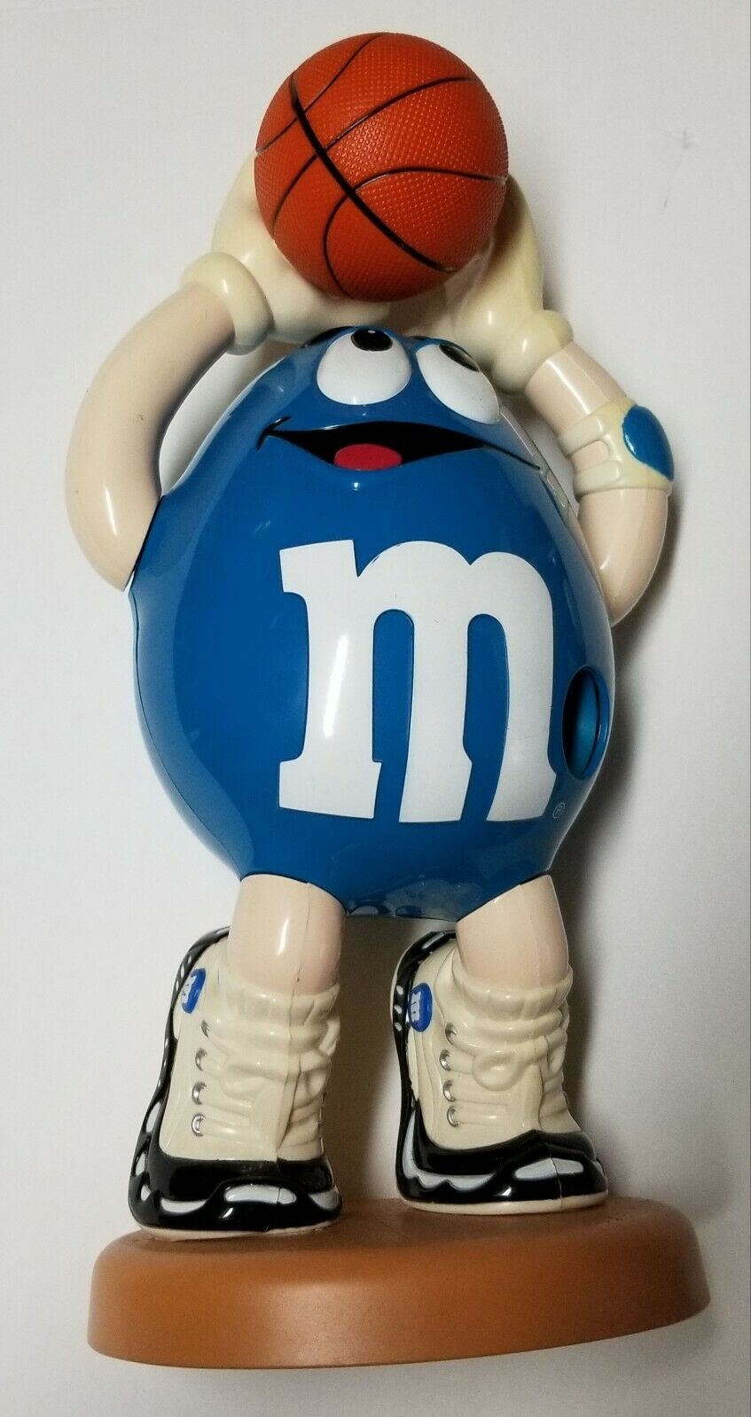 M&M's Basketball Sport Candy Dispenser Blue M&M Character in  Original Box