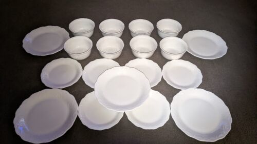 The Pioneer Woman Farmhouse Lace Dinnerware Set - 12 piece