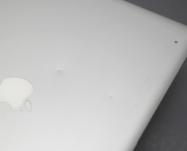 Apple MacBook Pro A1286 15.4" Core i7 620M 2.66GHz 8GB 1TB HDD MC373LL/A (2010) image 3