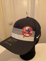 New York Yankees Nike Classic99 Swoosh Performance Flex Hat - White