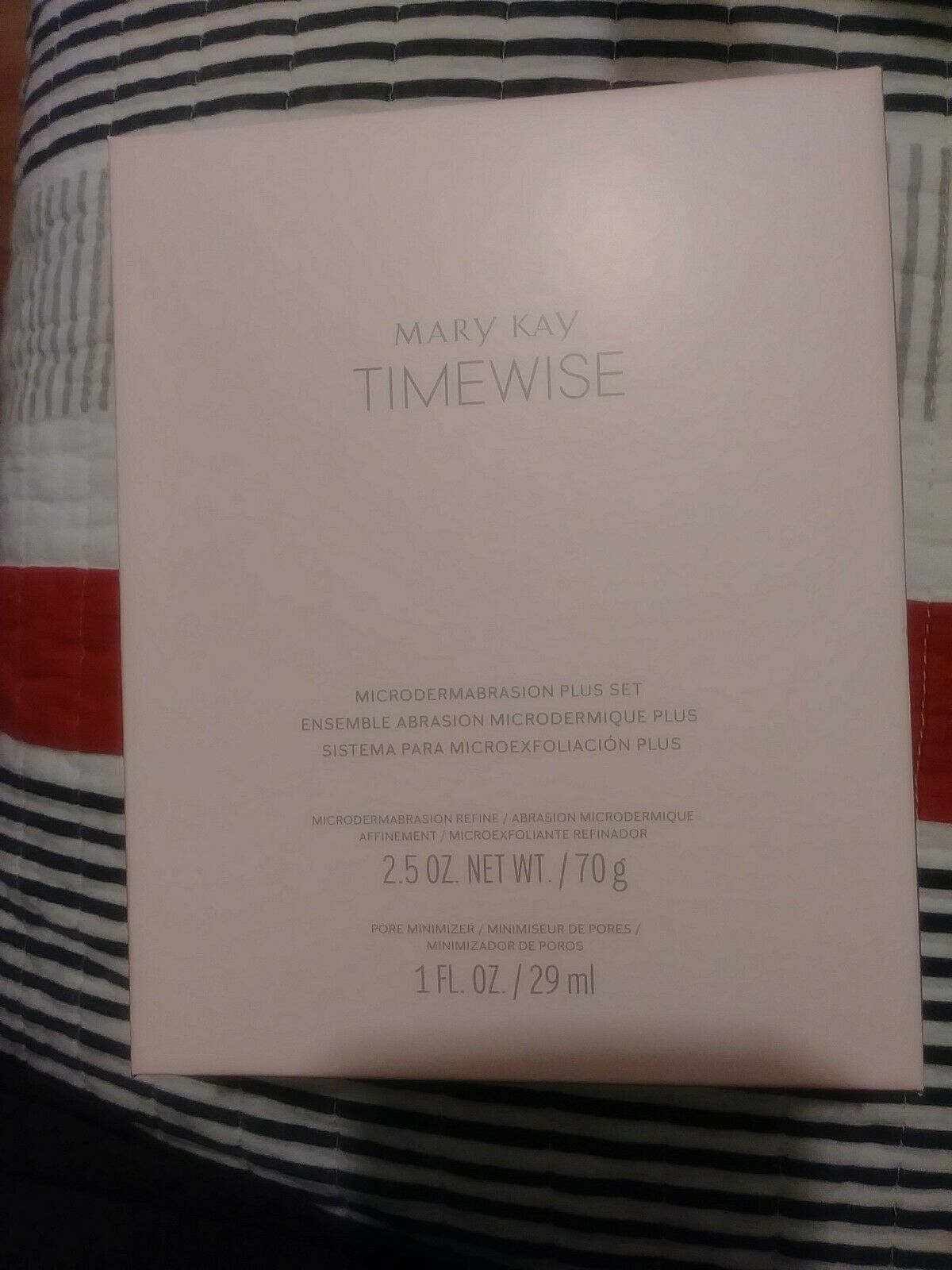 Primary image for NEW Mary Kay Time Wise Microdermabrasion Set Refine & Pore Minimize # 151790