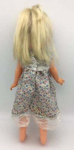 Vintage Ideal Toy Velvet Doll from Crissy Family Growing Hair Blonde 1970  15