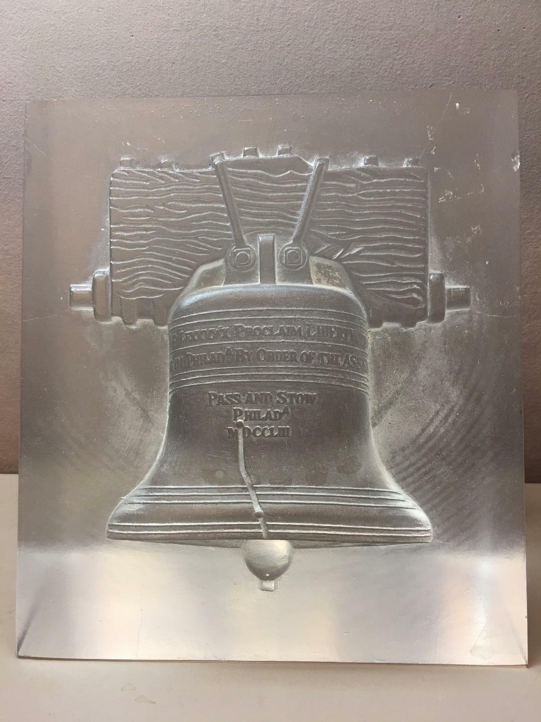 Primary image for Rare Baccarat Crystal Bicentennial Liberty Bell Sculpture, Ltd Edition 24 of 50