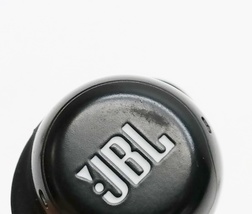 JBL Live FreeNC+ True Wireless Noise Cancelling In-Ear Earbuds - Black image 3