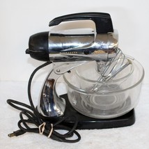 Vintage SUNBEAM Mixmaster Chrome Stand Mixer Beaters Mixing Bowls juic
