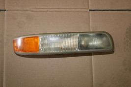 1999-2000 SILVERADO V8 SIDEMARKER LIGHT BLINKER LAMP SIDE MARKER PASSENGER 1810 image 1