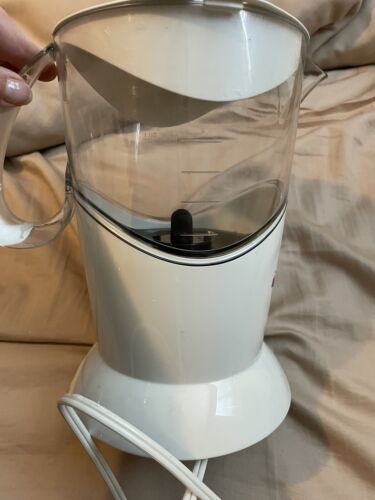 Mr. Coffee Cocomotion 4 Cup Automatic Hot Chocolate Cocoa Machine Maker HC4  