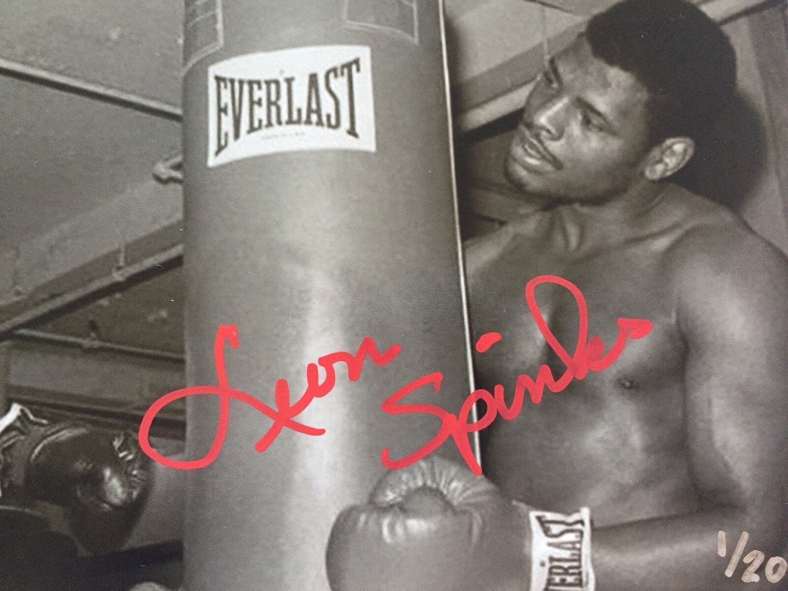 Leon Michael Spinks Dual Signed 8x10 D20 And 50 Similar Items 5147