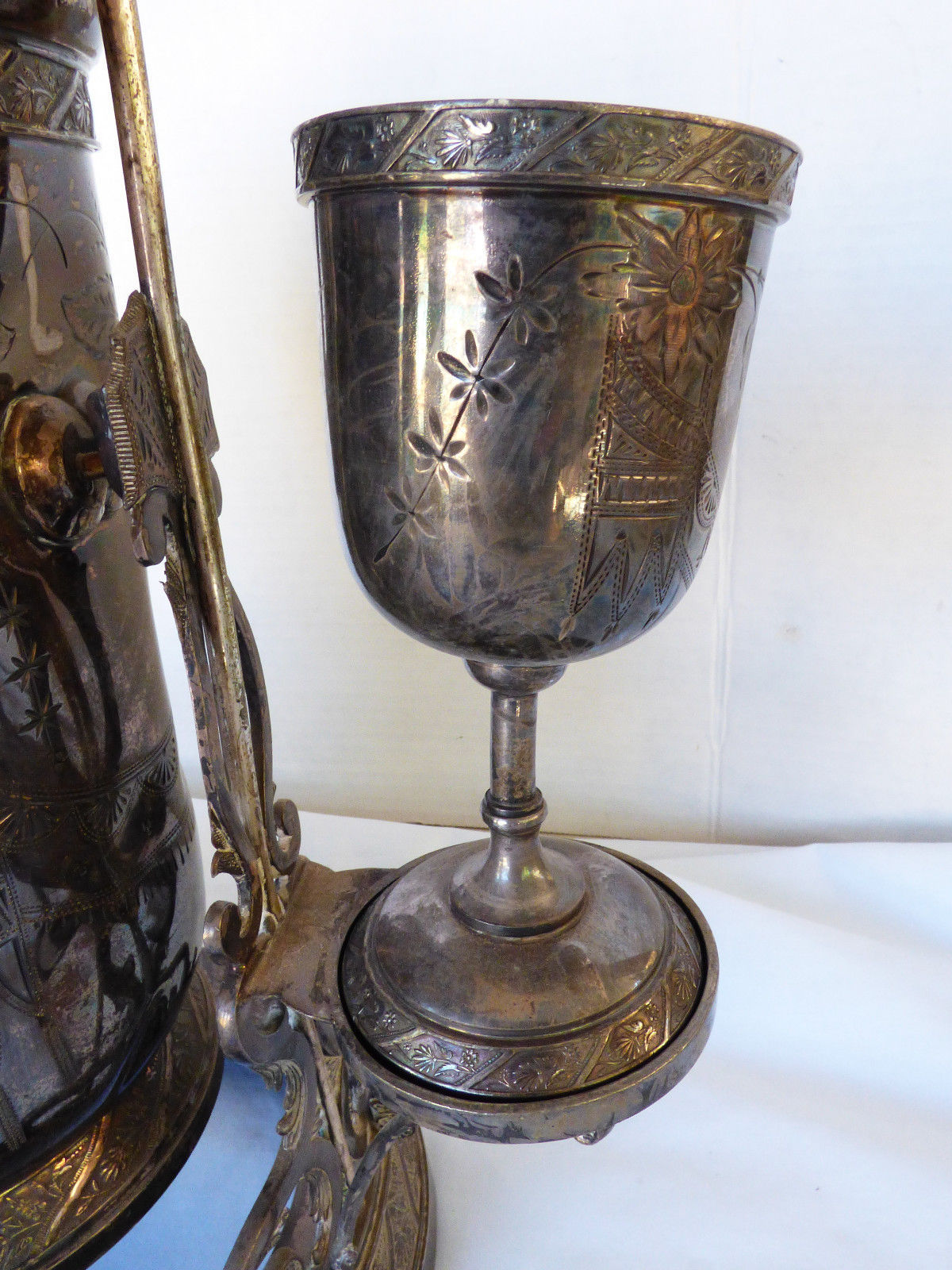 Late 19th Century Pelton Brothers & Co. Silver Plate Cup With Floral Motif