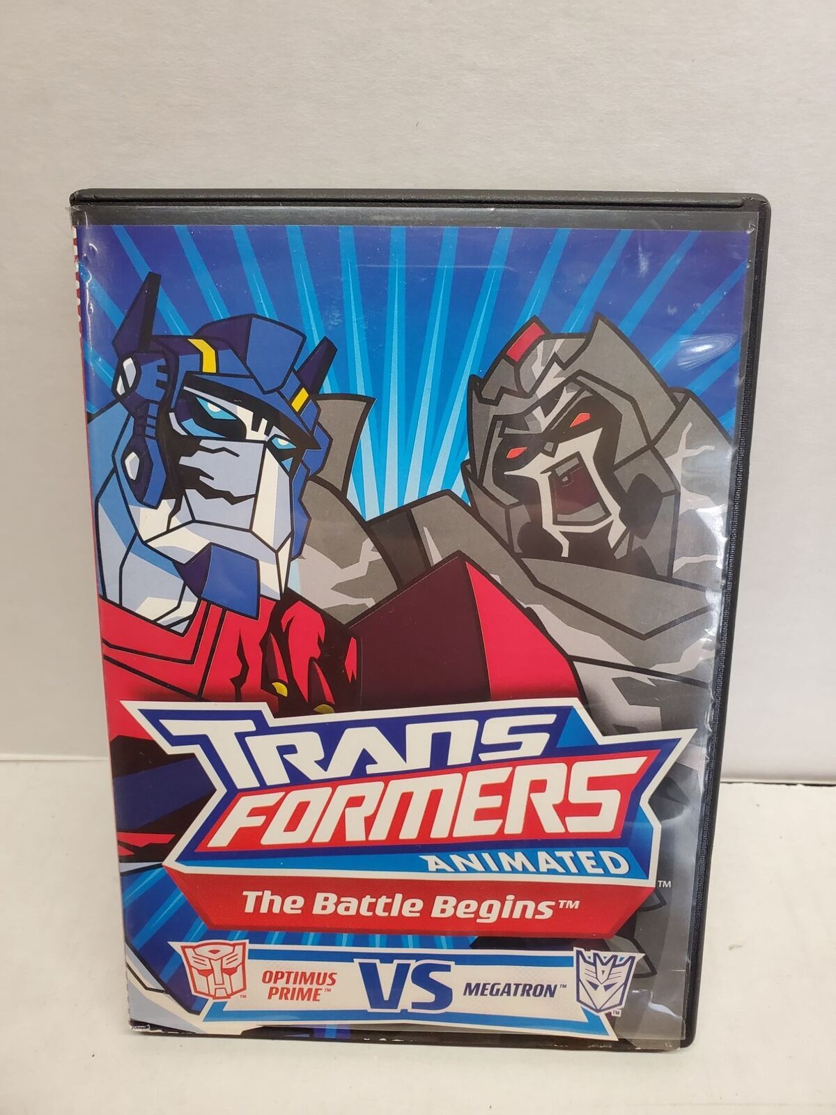 Transformers Animated: The Battle Begins: Optimus Prime Vs. Megatron ...