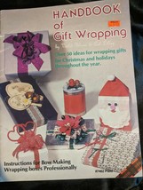 Handbook of Gift Wrapping 21 page book Vintage - $5.93