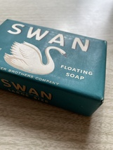 Vintage 40's SWAN Floating Soap - Large Size (new/sealed in original packaging) image 5