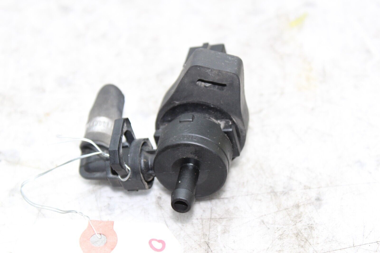 0003 BMW 540I Fuel Tank Breather Purge Valve F1345 Other Engine Parts