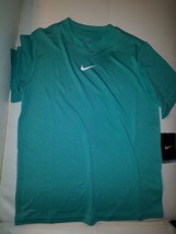 Nike Boy's Dri-fit Athletic Shirt Sz Medium - $19.35