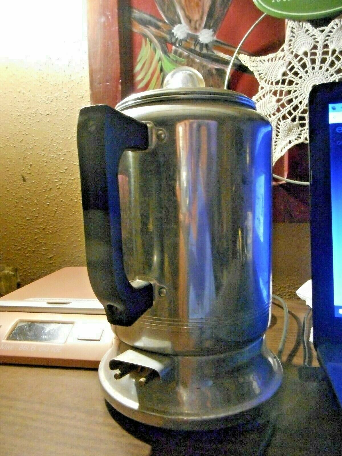 VTG AVOCADO GREEN EMPIRE 32 CUP ELECTRIC COFFEE POT PERCOLATOR