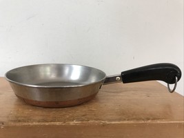 Revere Ware Copper Bottom 7 Skillet with Lid, Small Frying Pan, Copper  Cookware, Copper Clad, Stainless Steel, Fry Pan, Vintage Kitchen