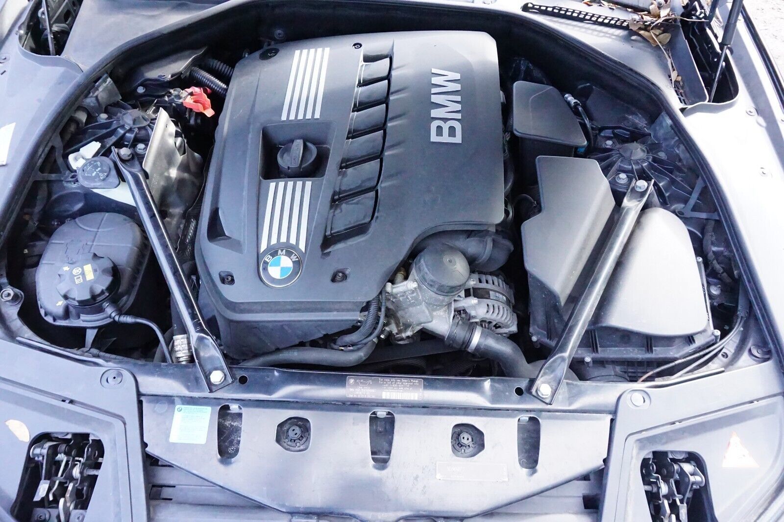 bmw f10 transmission valve body plug housing automatic plastic socket