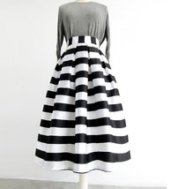Women White Black Strip Pleated Midi Skirt A-line High Waist Pleated Plaid Skirt image 1