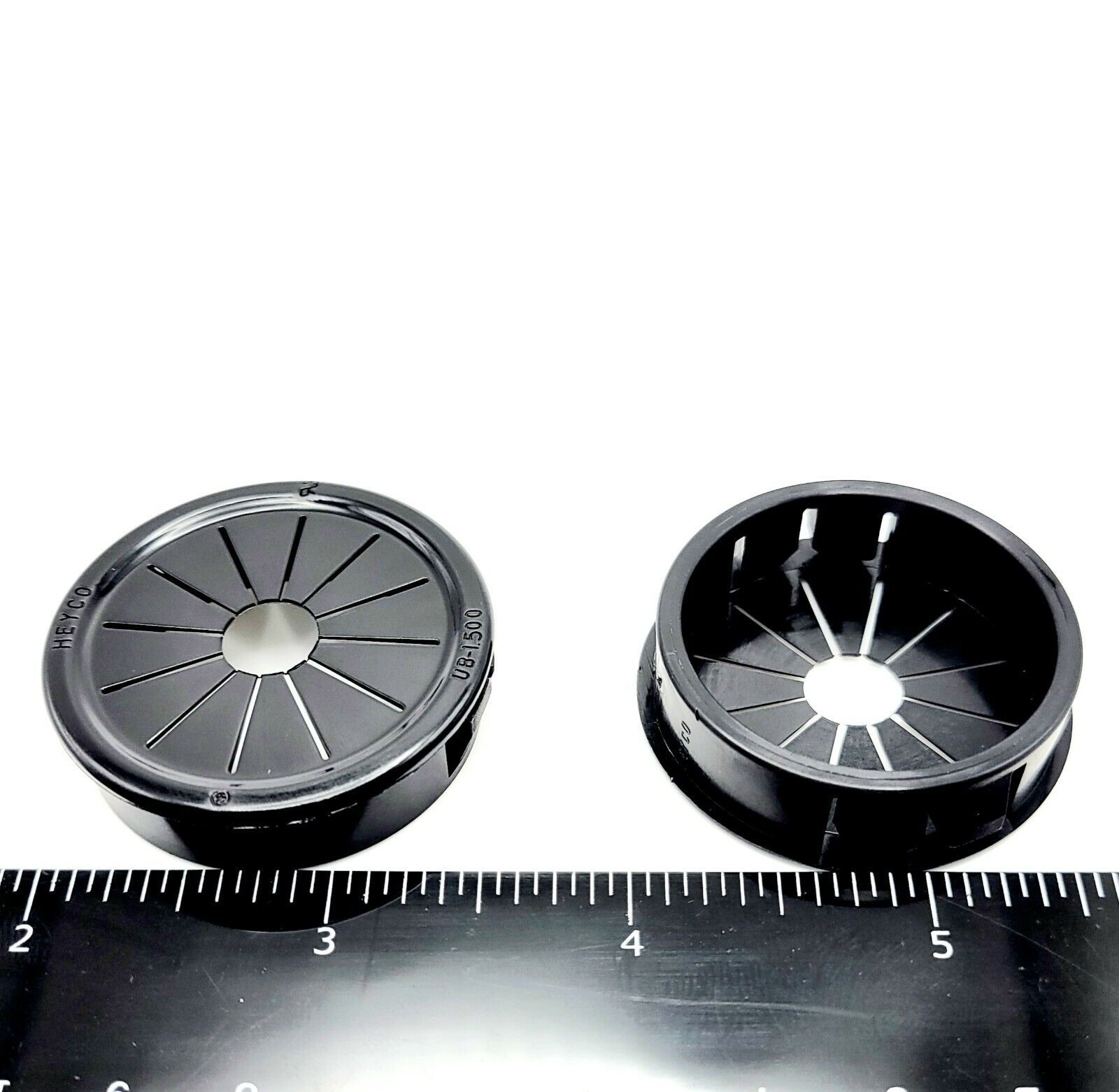 1 1/2" Panel Hole Expandable Cable Grommets for 1/321/8" Thick Wall