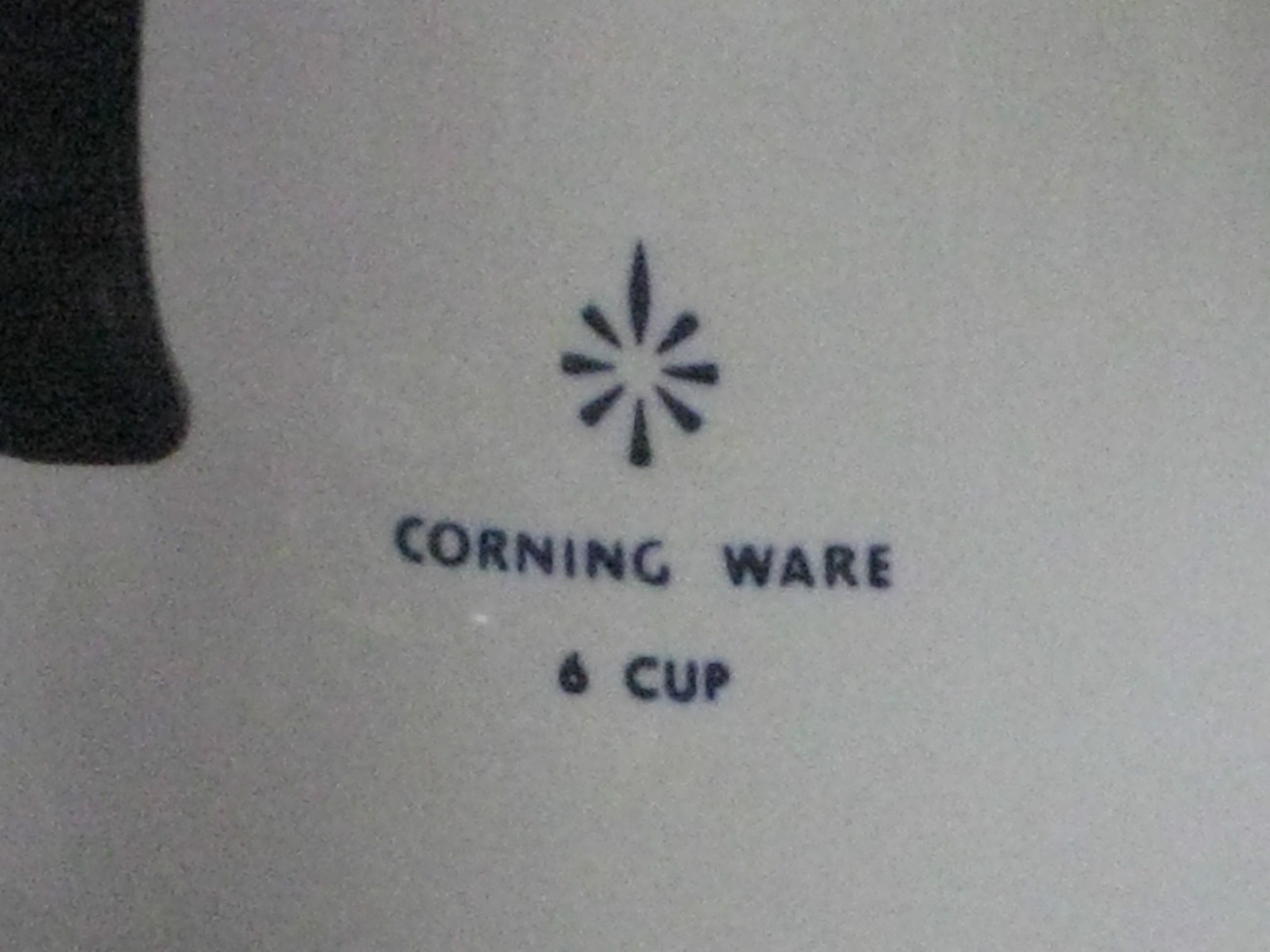 Corning Ware Trefoil pattern 9 cup percolator and casserol…