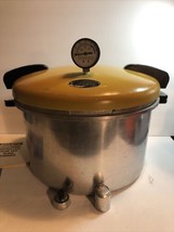 Vintage Presto 12 Qt Pressure Cooker Canner Model 01/CAA12H