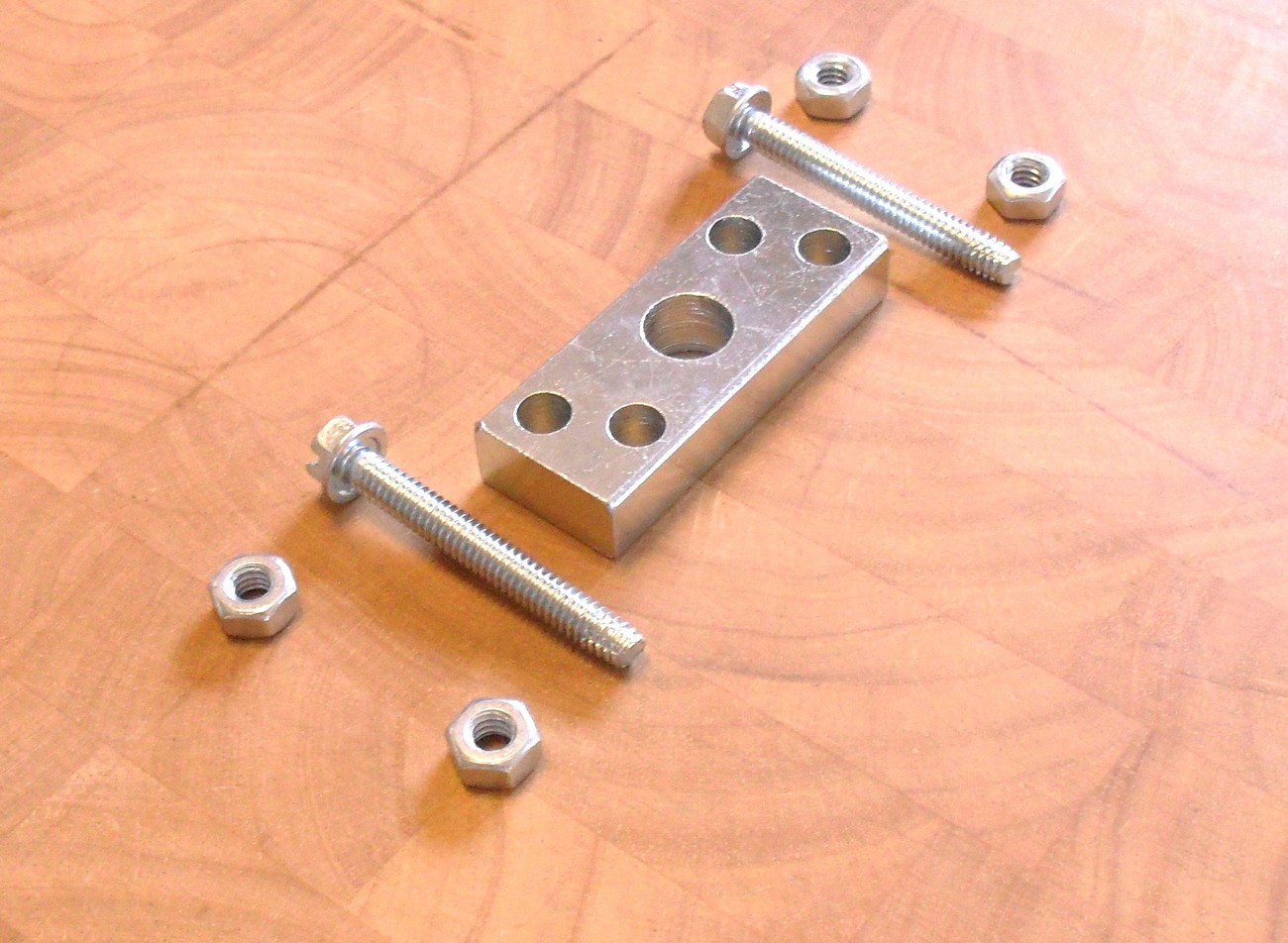 Briggs and Stratton Flywheel puller 19069 Lawn Mowers, Parts