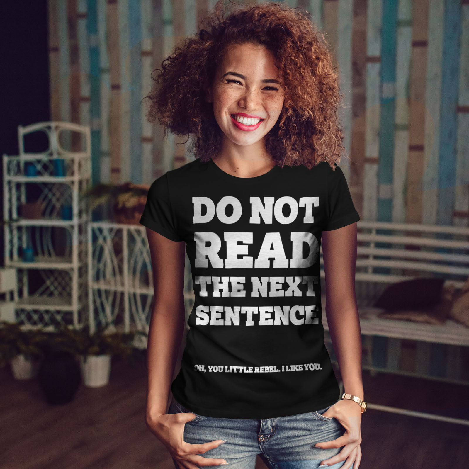 Do Not Read' Women's T-Shirt