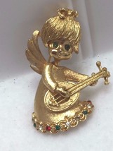 Vintage Christmas Angel Brooch Goldtone Myld Mylds 22370 Pin  - $14.84