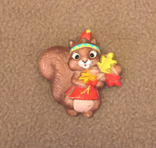 Vintage Hallmark Autumn Fall squirrel pin whimsical plastic animal brooc... - $3.00