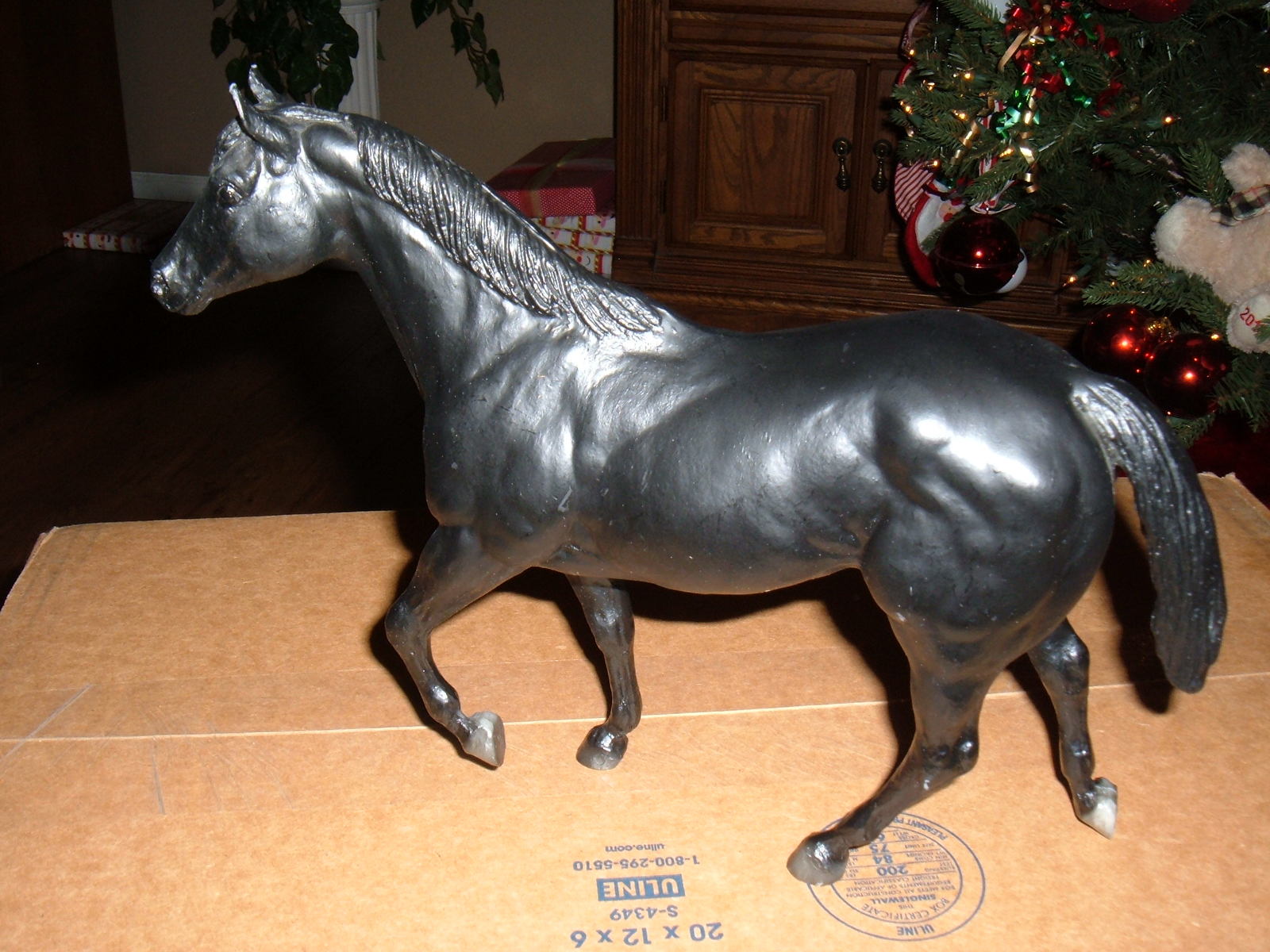 Primary image for Breyer Collectible 11"x 10" 