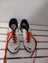 Boys  Nike size 4 football boots - $14.40