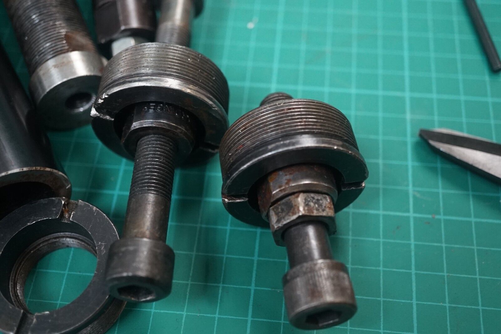 Lot of 6 Hardinge 16C Collet Stops Screw Feeder & Screw Conveyor Machines