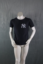 New York York Yankees Shirt (VTG) - Pin Stripe 50 50 Blend - Men&#39;s Small - $49.00