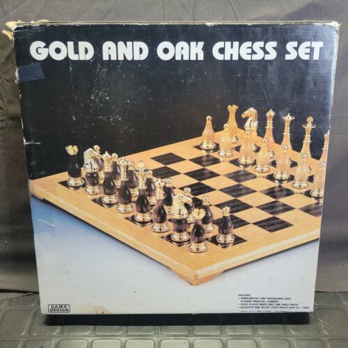 Star Wars 1999 Chess Schach - Chess Set - Sealed