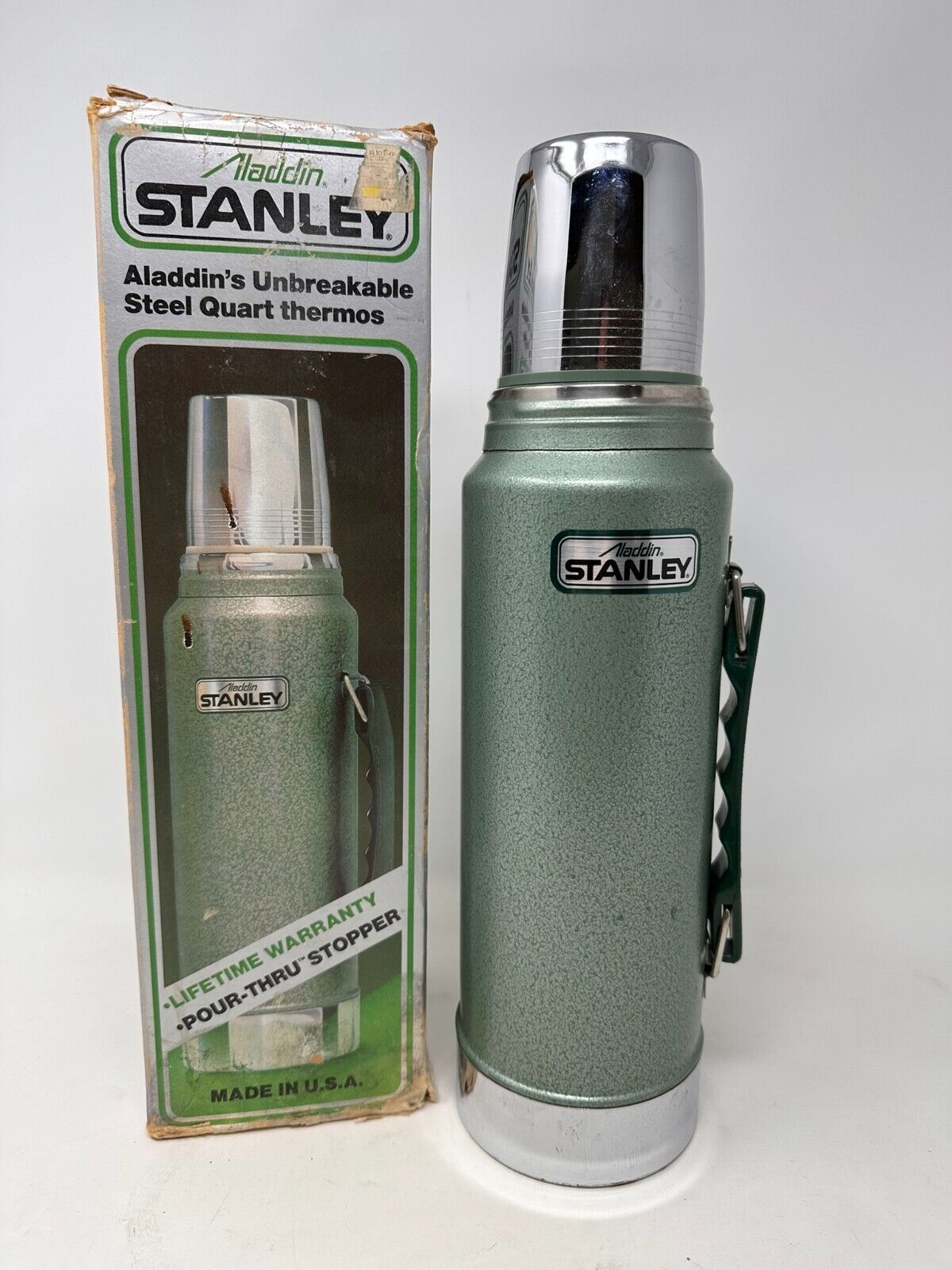 Vintage Stanley Aladdin Thermos Green Insulated Vacuum Thermos With Handle  1 Quart 