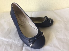 Lands' End Girls Shoes Size: 9 Us (Eur 25) (Uk 8) New Ship Free Ballet Navy Blue - $49.99