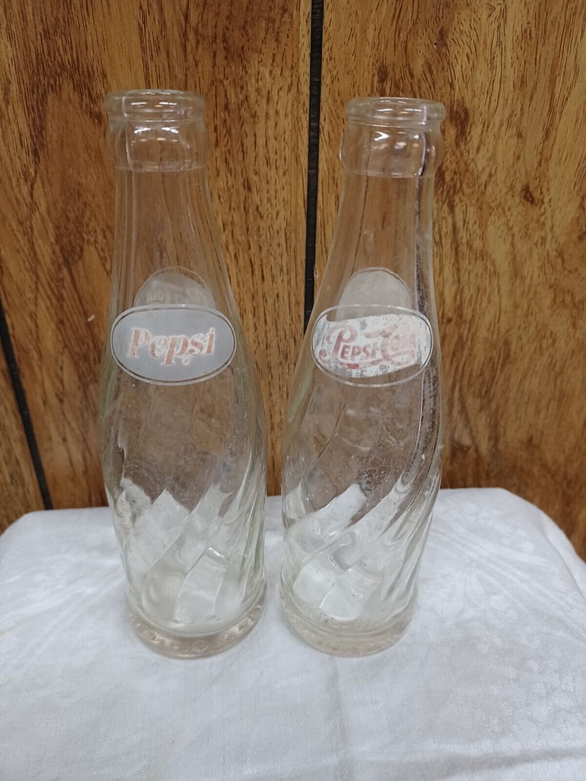 Primary image for Pair Pepsi Cola Swirl 6.5 oz  Bottle 178 917