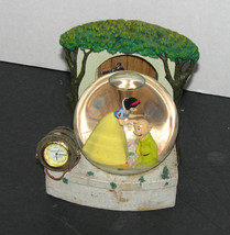 Disney Snow White & Dopey Irresistibly Lovable Snowglobe Clock - $24.73