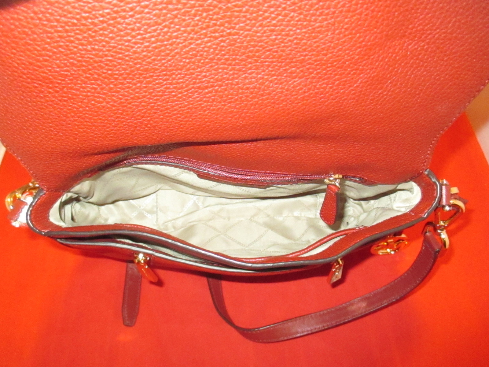Bedford Legacy Leather Flap Shoulder Bag – ShoeShock